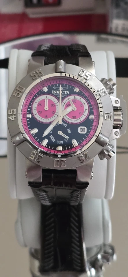Хронограф Invicta Subaqua Noma III, розовый и черный. (Доступны другие цвета) - Изображение 1 из 4