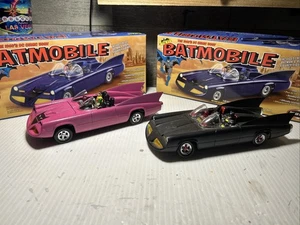 🔥🔥 Dos cómics DC de los años 60 BATMOBILES modelos construidos luces polares escala 1:25 - Imagen 1 de 9