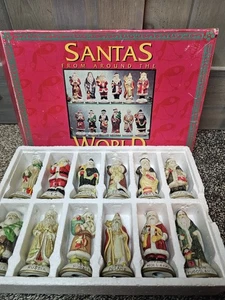 Juego de Navidad vintage de porcelana pintada a mano de Papá Noel de todo el mundo - Imagen 1 de 2