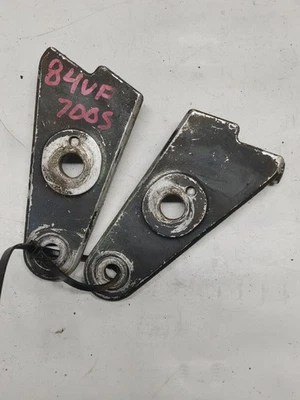 Honda V45 Sabre VF700S 1984 montaje de faros se mantiene derecho/izquierdo Foto 1 de 3