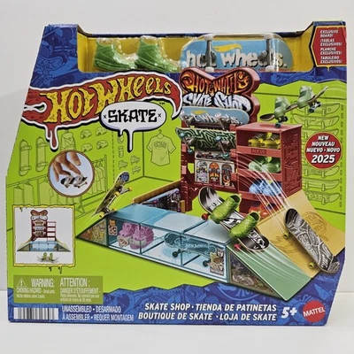 Hot Wheels Skate Fingerboard Playset Skate Shop with Exclusive Fingerboard New - Image 1 of 4