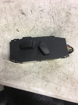 BMW 328XI E91 2007 - Interruptor de asiento del lado del pasajero delantero derecho OEM Foto 1 de 3