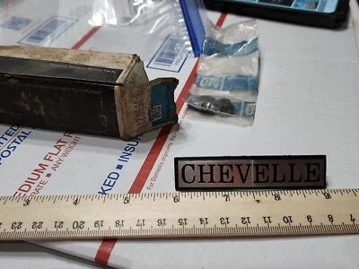 Chevrolet Chevelle Malibu Laguna 1975 nuevo de lote original rejilla radiador escritura 359022 Foto 1 de 2