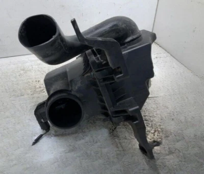 2014-2016 Ford Transit Connect 2.5L Air Cleaner Box - Image 1 of 4