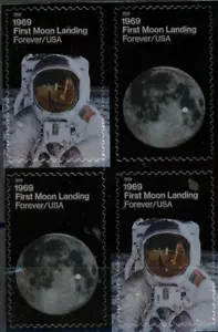 1969 First Moon Landing Block of 4 MNH Scott's 5399 & 5400 - Picture 1 of 2
