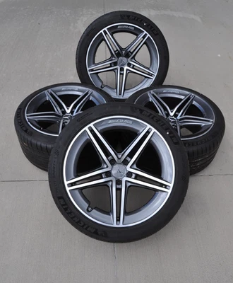 Original AMG 20 Zoll Radsatz für Mercedes GT 4 X290 - Bild 1 von 4