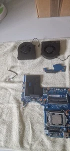 MAINBOARD mit I7 7700 Bitte LESEN - Bild 1 von 9