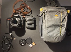 Nikon D750 DSLR Kamera-Set mit Nikon AF-S Nikkor 50mm f/1.8G lens (Gebrauchtes)  - Bild 1 von 8