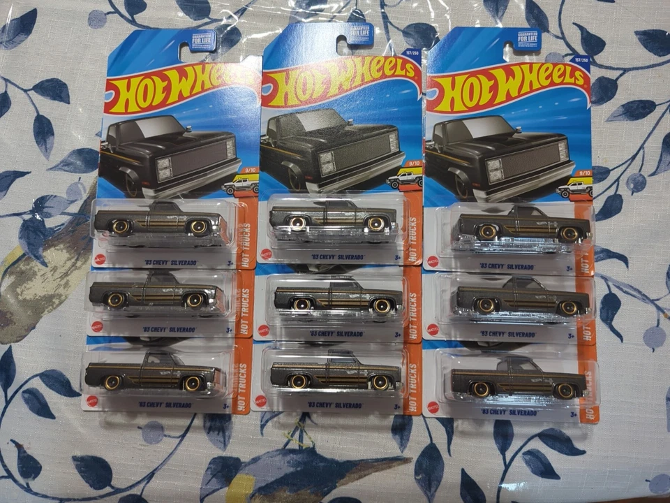 Lote de 5 Chevy Silverado 2025 Hot Wheels '83 Foto 1 de 1