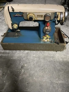 Vintage MORSE Ambassador Zig Zag Sewing Machine With Case Made In Japan - Picture 1 of 10