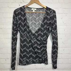 Ann Taylor Loft Shirt Womens Medium Black Paisley Cross Body V Neck Blouse Top - Picture 1 of 7