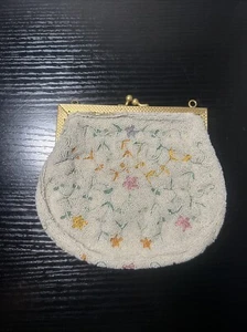 Vintage Beaded Purse Clutch Handbag Unbranded Made In France (With Mirror) - Picture 1 of 8