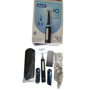 Oral-B iO Series 3 Limited Electric Toothbrush Matte Black 3-Mode w/ Accessories - Picture 1 of 8