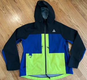 Nike ACG Men's Gore-Tex Misery Ridge Jacket Size Medium Blue Yellow Waterproof - Picture 1 of 24