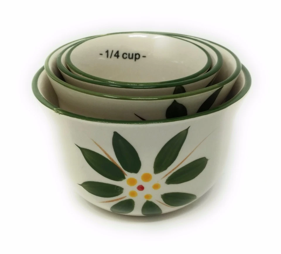 Temp-tations Measuring Cups VIVID GREEN Nestable Nesting Stacking K42700 - Image 1 of 3