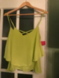 Womens Clothing - Picture 1 of 2