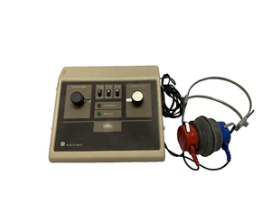 Maico MA25 Portable Audiometer Hearing Testing Tester - Picture 1 of 10