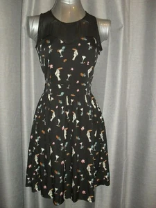 YUMI size 8 black Tropical Toucan print knee length lined fit & flare dress - Picture 1 of 11