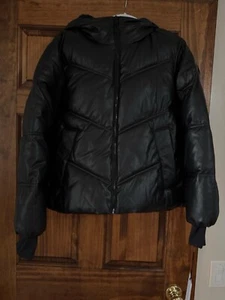 UGG Damen Ronney Cropped Puffer Jacke in Teer - Größe: L - Bild 1 von 4