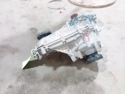 2020 MERCEDES BENZ GLE580 OEM Transfer Case Part Number 1672804900 - Image 1 of 4