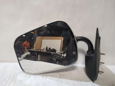 Driver Side View Mirror Manual Moveable Fits 88-00 CHEVROLET 2500 PICKUP 1850670 - Image 1 of 4