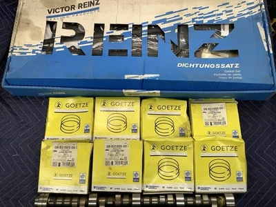 Land Rover Discovery 2 Engine Parts Lot - Image 1 of 4