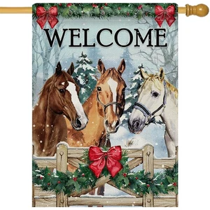 Willkommen Winter Pferd Deko Haus Flagge, Zaun Stechpalme rote Beere Schleife verschneit F... - Bild 1 von 7