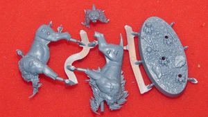 Games Workshop Warhammer Thrafnir Frost Sabre Hrothgorns Mantrappers Underworlds - Picture 1 of 2