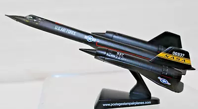 NASA YF-12 SR-71 LOCKHEED NASA  BLACKBIRD (1:200) SCALE DARON SAME DAY SHIPPING - Image 1 of 4
