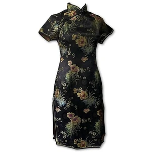 Traditional Chinese Embroidered Floral Qipao/Cheongsam w/ Gold Accents, Size S - Picture 1 of 7