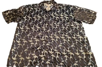 Camisa Odo Para Hombres L Negra Manga Corta Abotonada Llamas Bowling Camp Metálico Fuego Foto 1 de 4