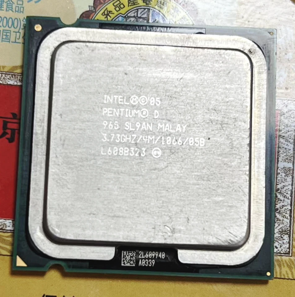 Intel PD965 SL9AN PD955 SL94N PD960 4M 1066MHz LGA775 CPU High collection value - Image 1 of 1