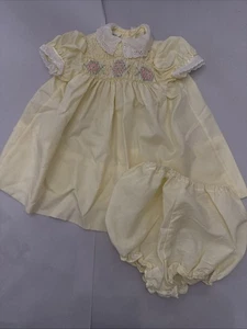 Vestido De Colección Polly Flinders Amarillo Talla 24 Meses Calado A Juego Bajo Pantalones Cortos - Imagen 1 de 9
