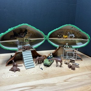 Vintage Walt Disney World Tree of Life Animal Kingdom Monorail Playset 16 Pieces - Picture 1 of 11