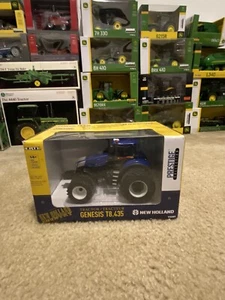 New Holland Ertl 1/32 Prestige Collection - Picture 1 of 3