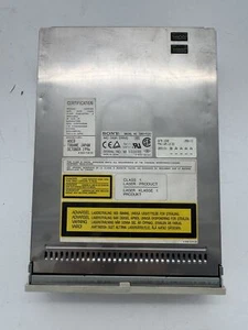 MO DRIVE SCSI 50 PIN 2,6 GB 5,25" VER DBABB INTERN JAPAN - Bild 1 von 3
