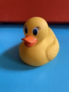Munchkin Safety Bath Yellow Ducky With White Hot Alert - Picture 1 of 2