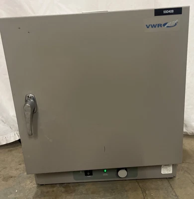 Horno de laboratorio utilitario de convección por gravedad VWR SHEL LAB 1305U 2,0 pies cúbicos 40-200 °C 115 V Foto 1 de 4