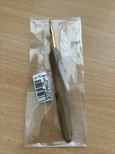 Crochet Hook Bamboo 4.5mm Unmarked - Picture 1 of 4