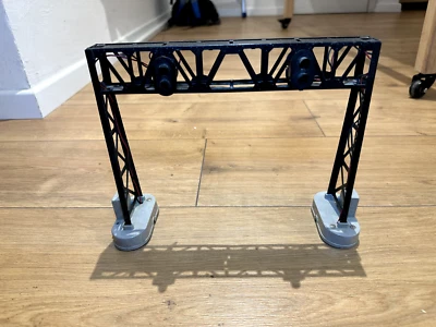Lionel O Gauge No. 450 Signal Bridge - Image 1 of 3