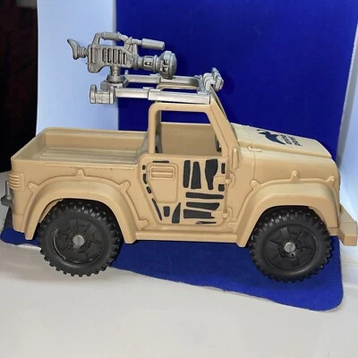 Animal Planet Safari Truck Jeep 2010 Beige Animal Rescue Toy Chap Mei Incomplete - Image 1 of 4