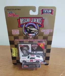 CAMPEONES DE CARRERAS #26 LEE ROY YARBOUGH CICLÓN NASCAR LEYENDAS ESCALA 50 1:64 - Imagen 1 de 4