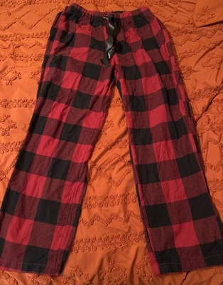 Pantalones de pijama Magellan para mujer rojos y negros a cuadros con bolsillos talla GRANDE Foto 1 de 4
