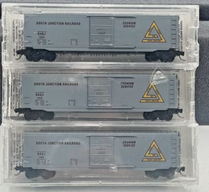 Micro-Trains N Scale Dover, Albany & South Junction Boxcar Three Pack (New) - Picture 1 of 6
