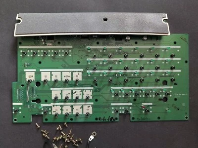 Yamaha Tyros 1 PNR Board Operation Board Côté Droit (Voix) X2500 #2777 - Photo 1/4