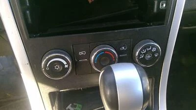 Módulo de control de temperatura Pontiac Torrent 2007-2009 en tablero calentador unidad principal de CA Foto 1 de 4