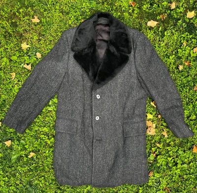 Vintage Harris Tweed for Northern Aire Grey Scottish Wool Overcoat - Fur Collar - Image 1 of 4