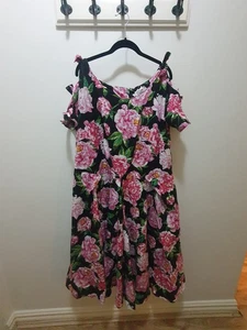 Unique Vintage Plus Size 50s Black & Pink Floral Bow Sleeve Selma Swing Dress 3X - Picture 1 of 7