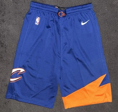 耐克 NBA 克利夫兰骑士队 Swingman 短裤青少年 XL 码 (18-20) — 第 1/4 张图片