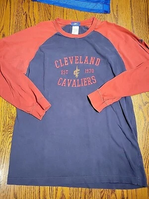Camiseta Top de baloncesto de la NBA Reebok Cleveland Cavaliers para hombre talla mediana Foto 1 de 4